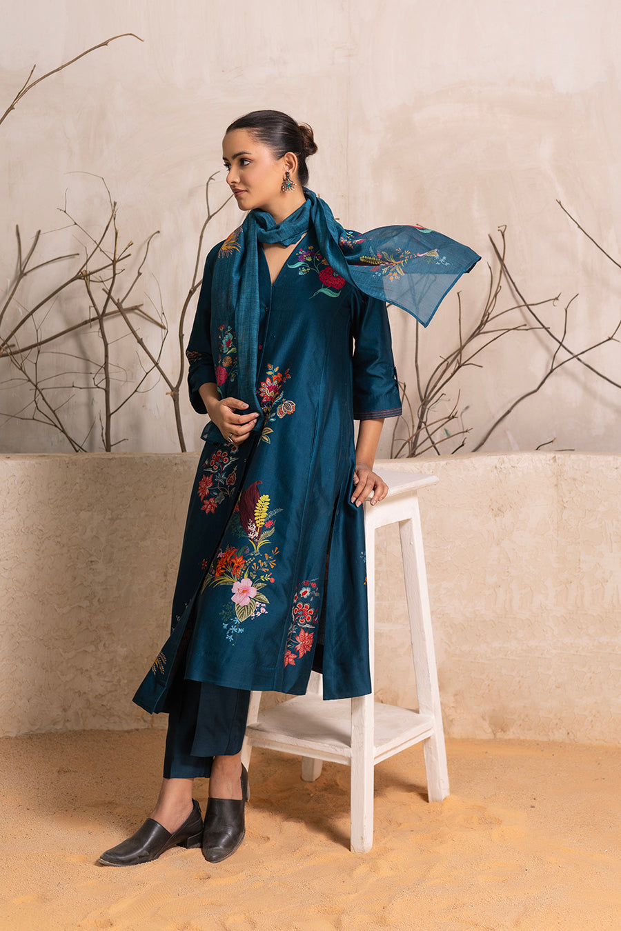 Indigo Thin Chanderi Floral Printed Stole (1 PC)