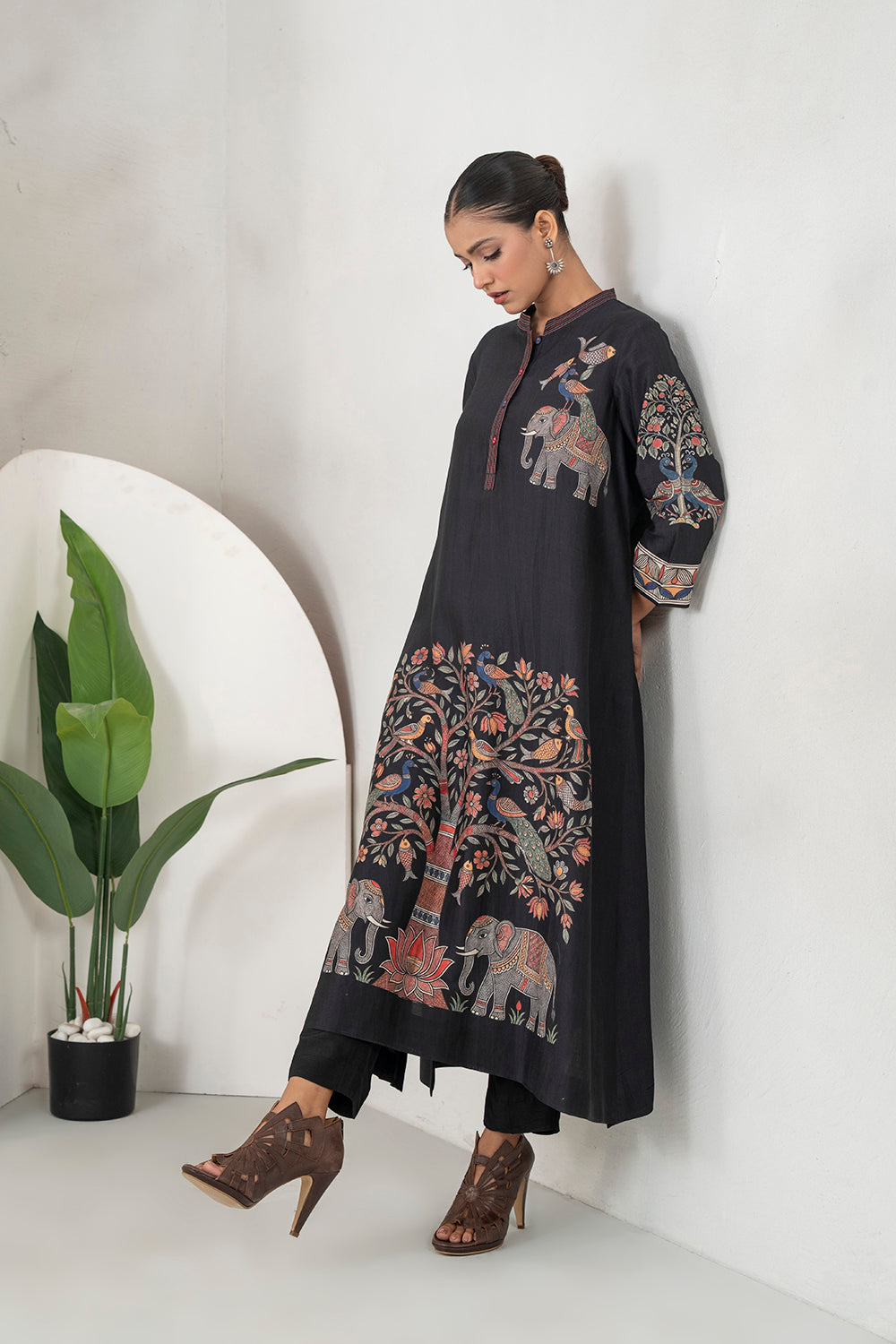 Black Silk Chanderi Rich Folk-Inspired Printed Tunic (1 PC)