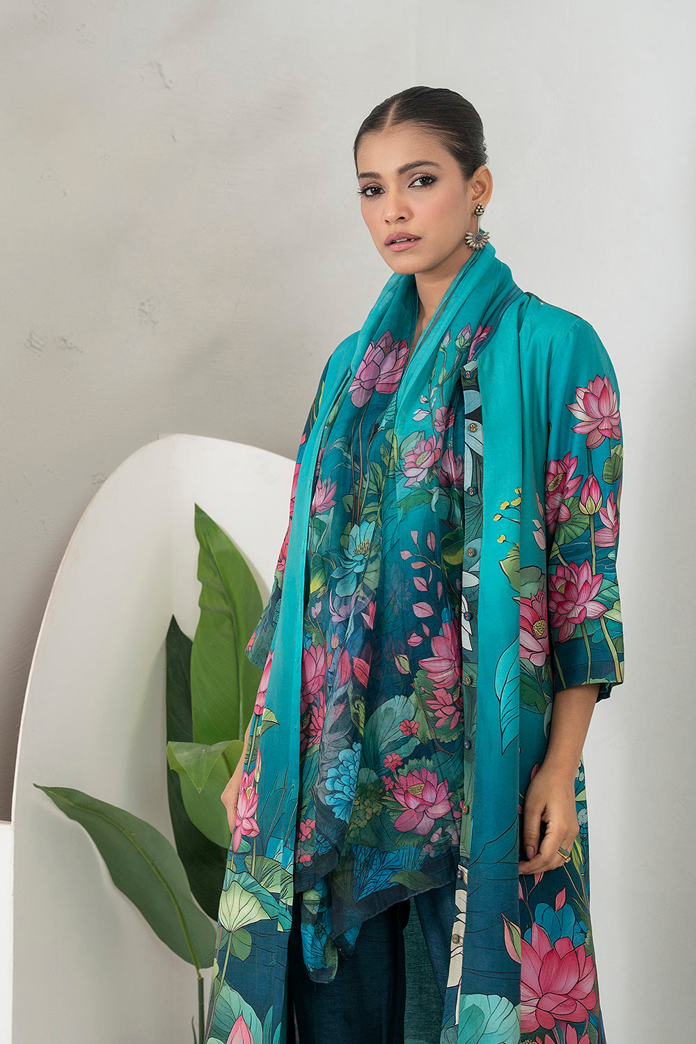 Aqua Fades Into Deep Blue Thin Chanderi Lush Lotus Printed Stole (1 PC)