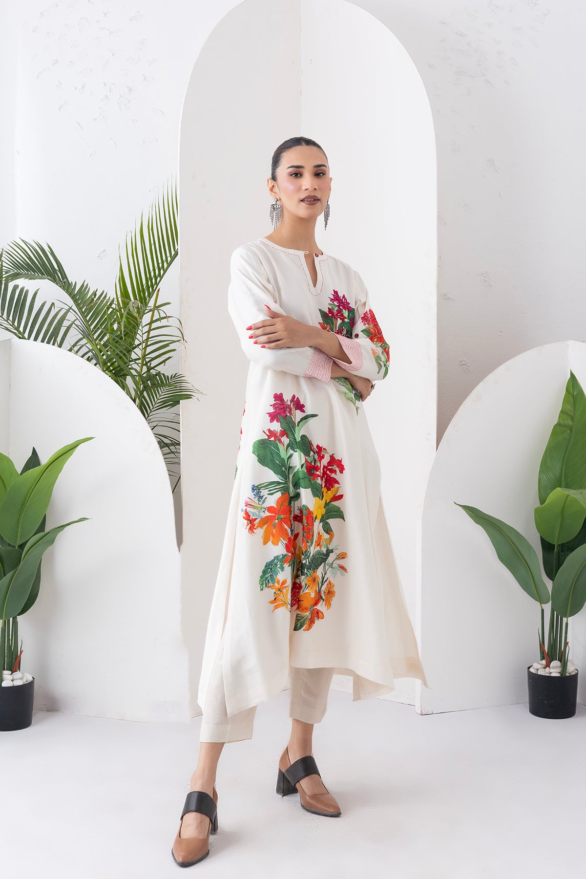 Ivory Silk Chanderi Tunic With Artistic Floral Placement Prints (1 PC)