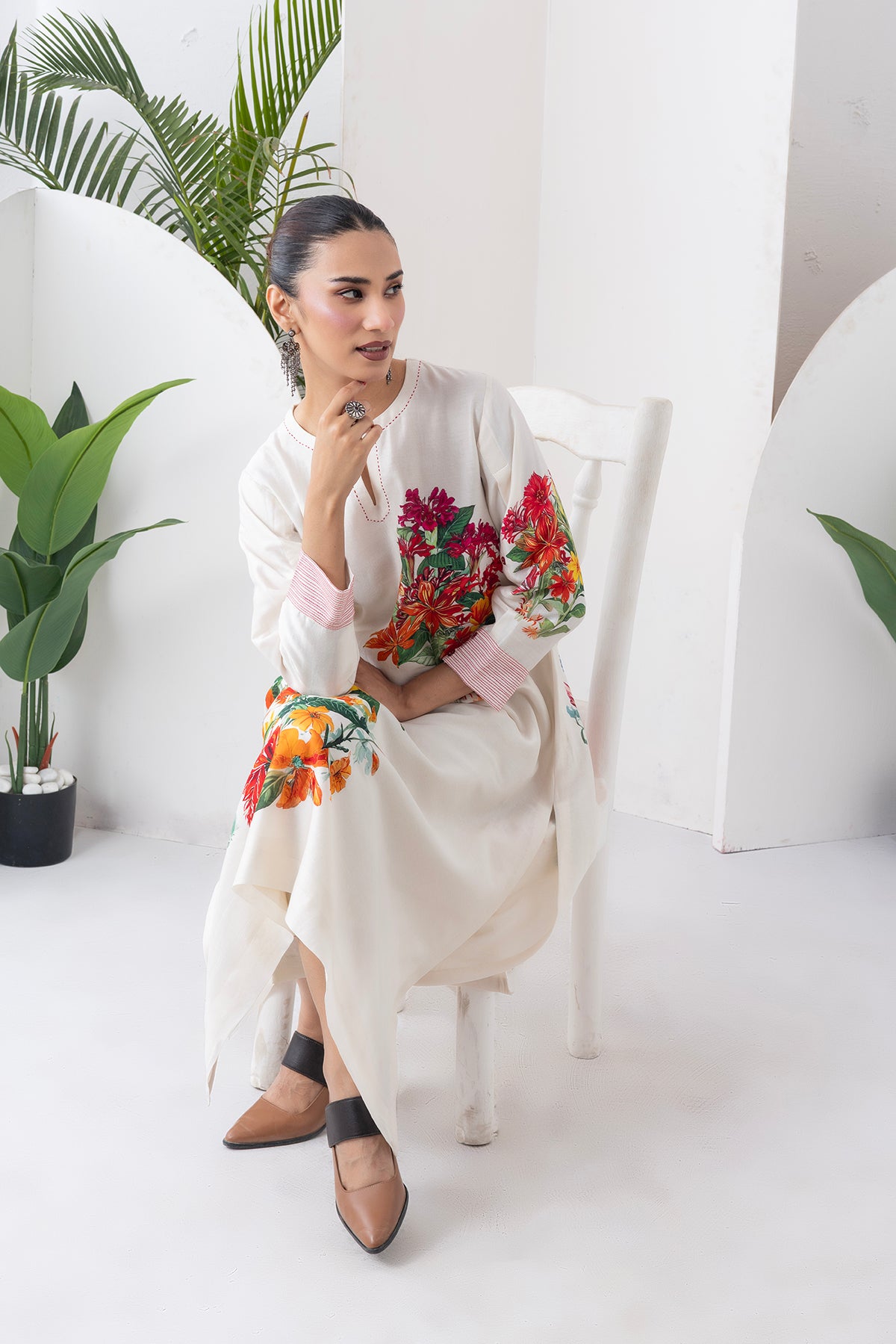 Ivory Silk Chanderi Tunic With Artistic Floral Placement Prints (1 PC)