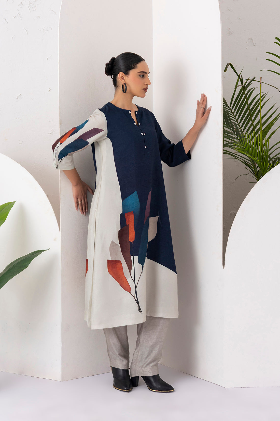 Blue & Ivory Viscose Dupion Printed Tunic (1 PC)