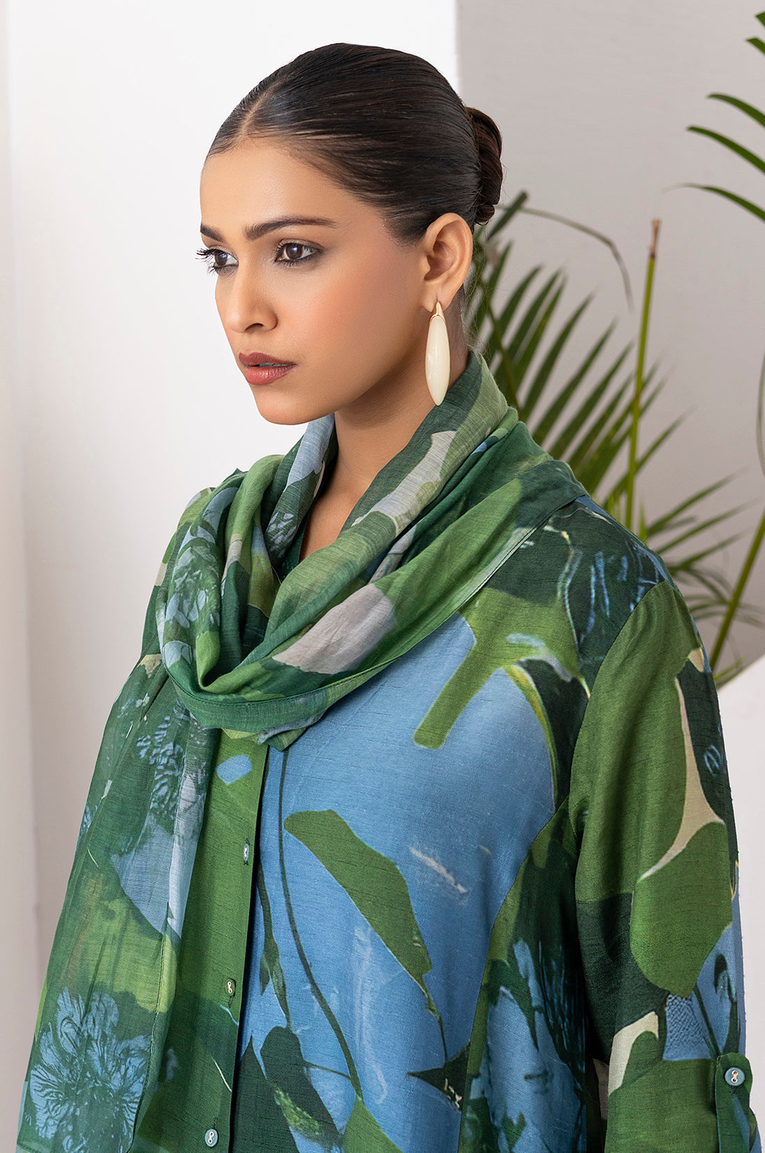 Green & Blue Thin Chanderi Printed Stole (1 PC)