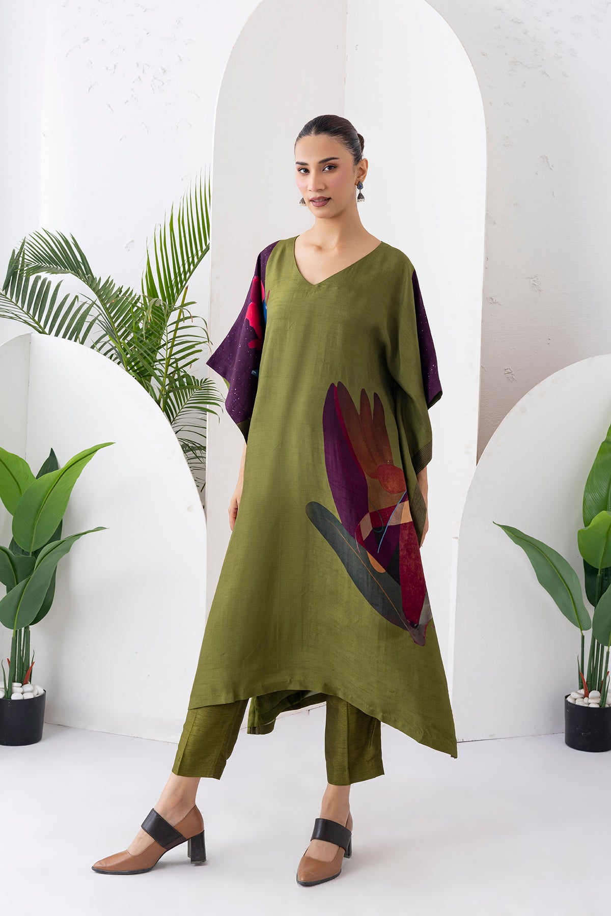 Leaf Green Viscose Dupion Printed Kaftan (1 PC)