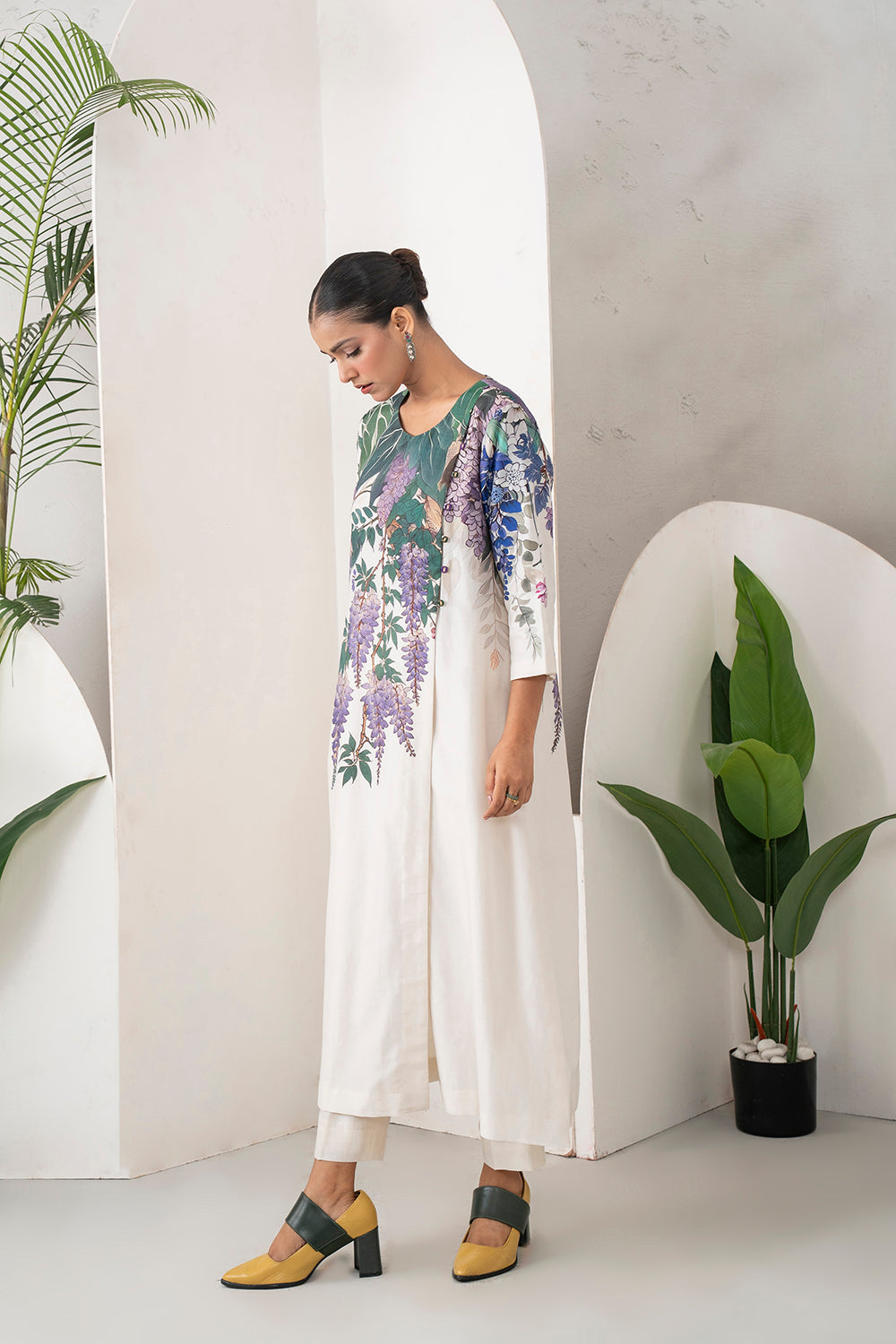 Ivory Silk Chanderi Side Panel Wisteria Printed Dress (1 PC)