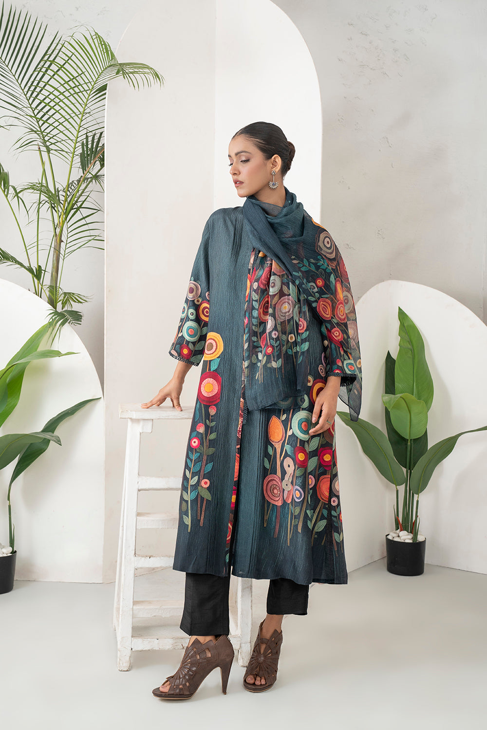 Charcoal Thin Chanderi Striking Floral Illustration Printed Stole (1 PC)