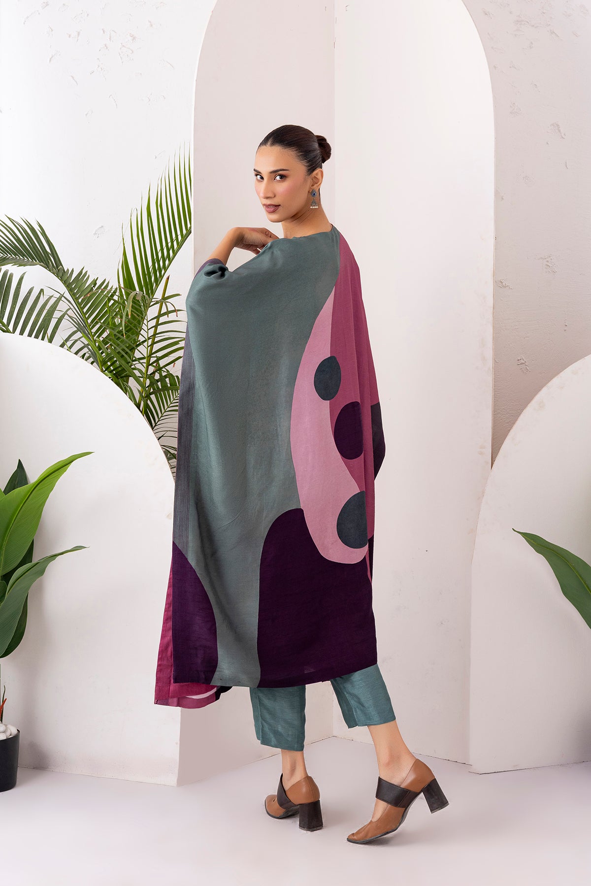 Sage Green & Salmon Pink Viscose Dupion Printed Kaftan (1 PC)