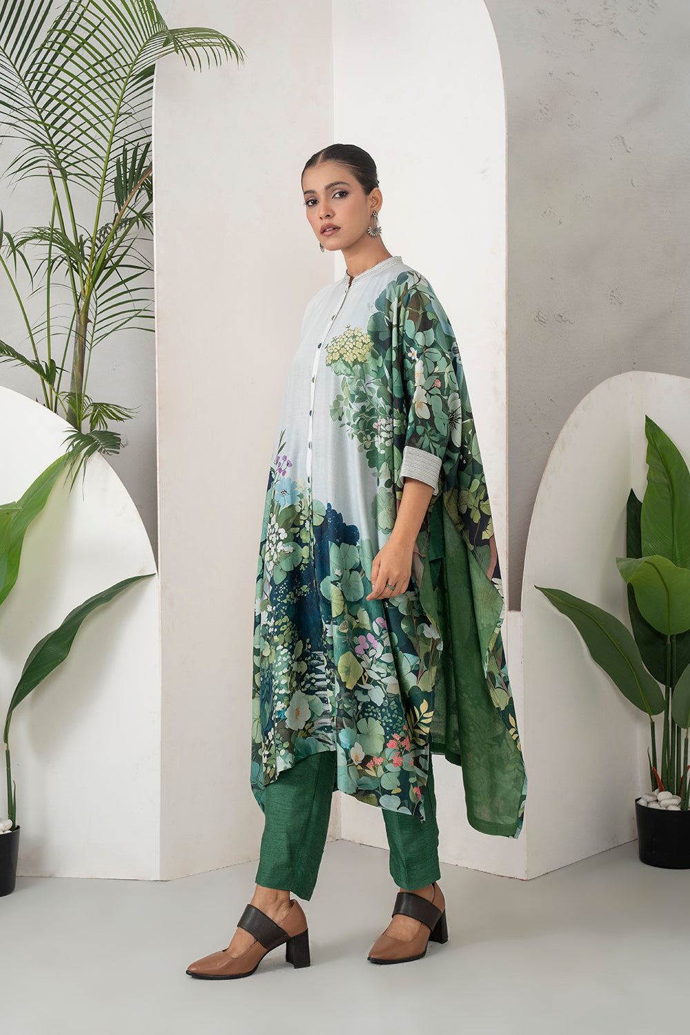 Ivory Silk Chanderi Vivid Garden Illustration Printed Kaftan (1 PC)