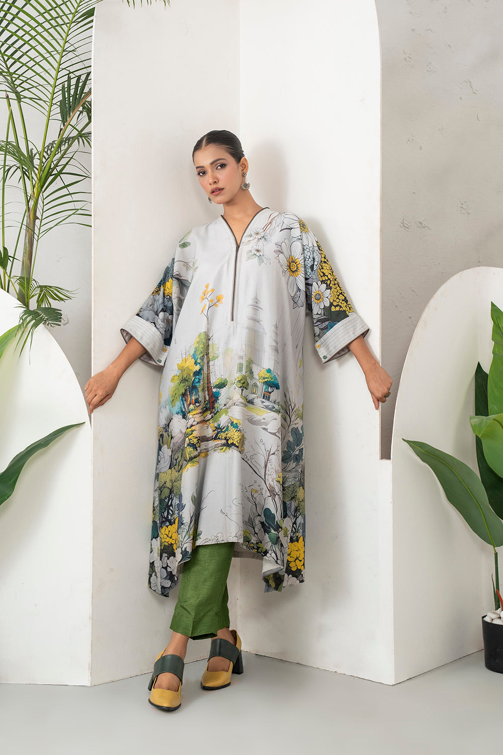 Grey Silk Chanderi Painterly Landscape Printed Zippered Dress (1 PC)