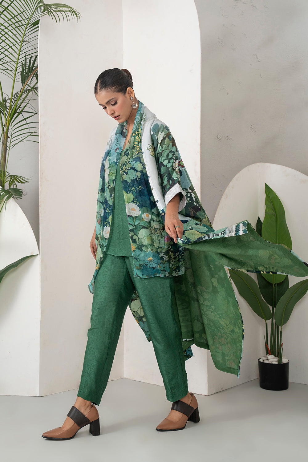Ivory Silk Chanderi Vivid Garden Illustration Printed Kaftan (1 PC)